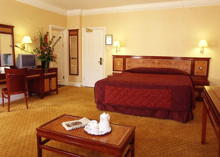 Grange Buckingham Hotel