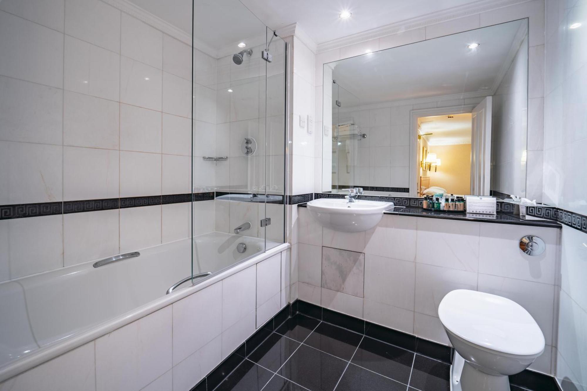 Hotel Grange Buckingham 4*
